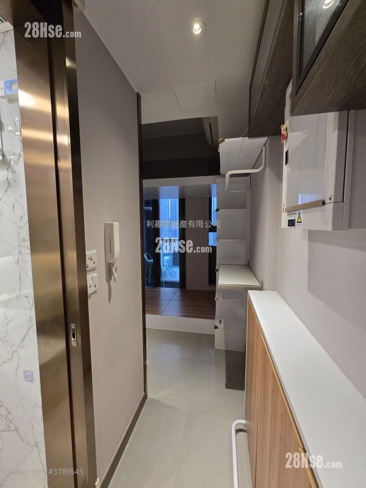 Ava228 Rental Studio , 1 Bathroom 151 ft²