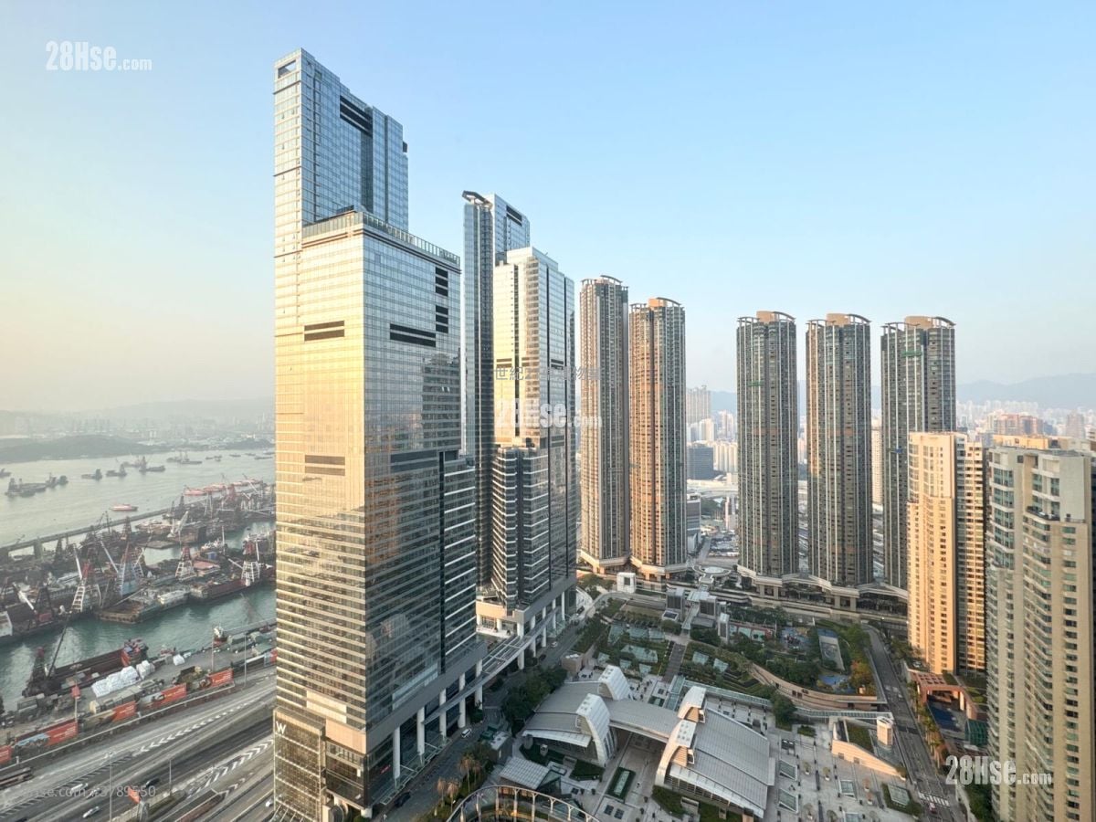 The Harbourside Sell 2 Bedrooms , 2 Bathrooms 755 ft²