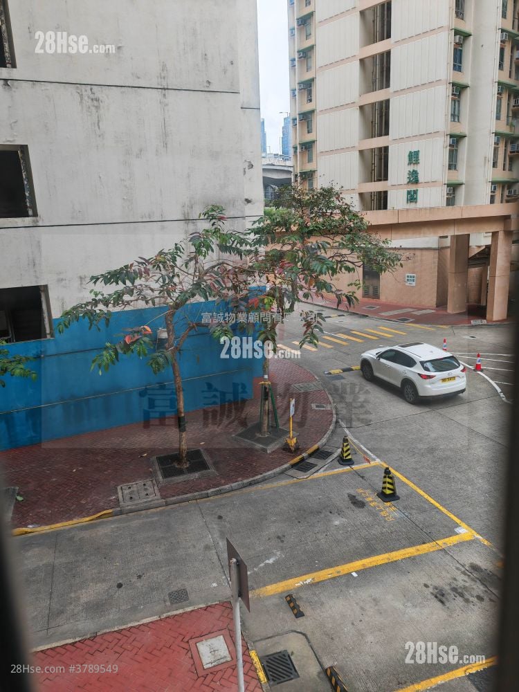 鲤安苑 售盘 3 房 , 2 浴室 650 平方尺