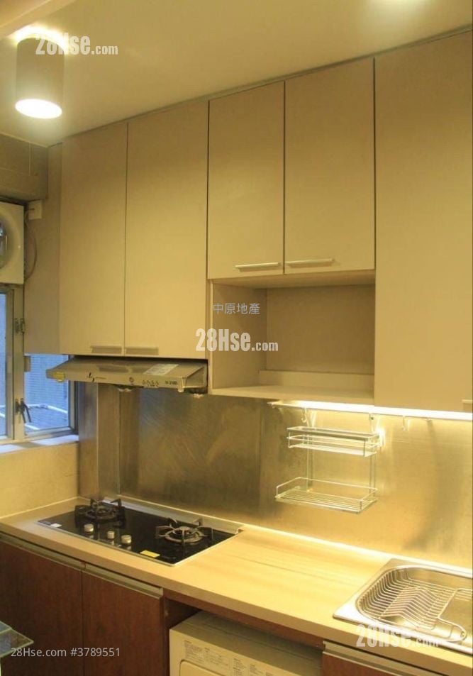 Felicity Garden Sell 3 Bedrooms , 2 Bathrooms 652 ft²