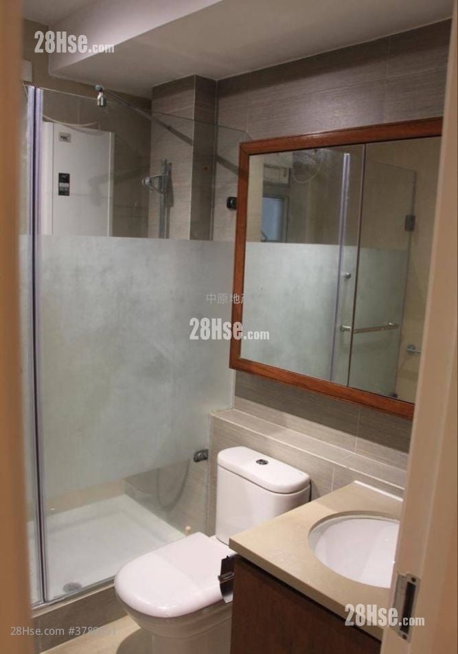 Felicity Garden Sell 3 Bedrooms , 2 Bathrooms 652 ft²