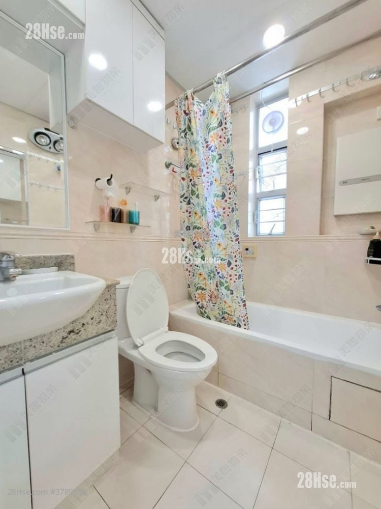 Genius Court Sell 2 Bedrooms 454 ft²