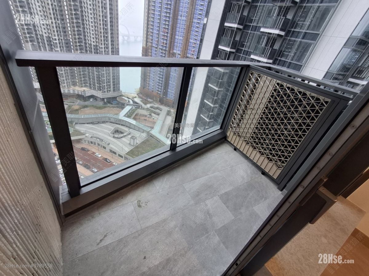 Park Seasons Rental 2 Bedrooms , 1 Bathroom 448 ft²