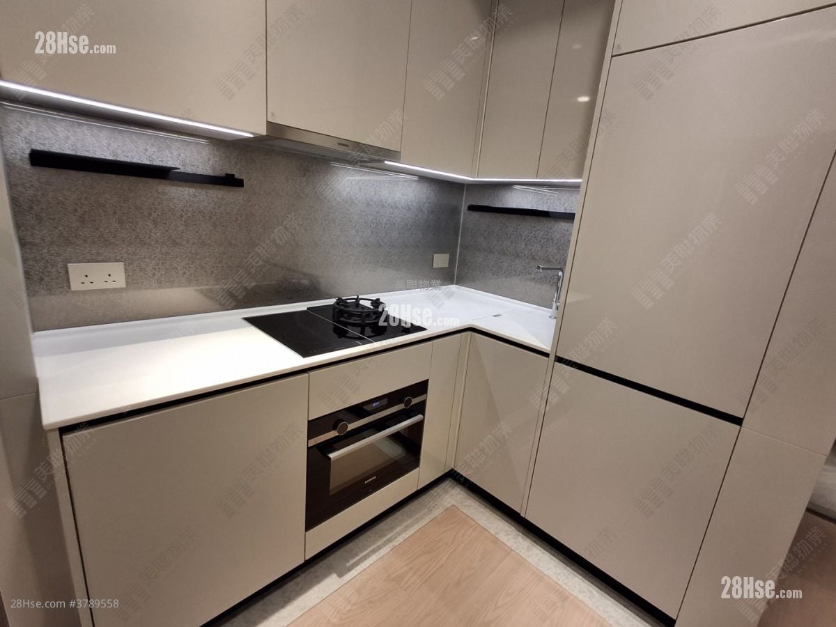 Park Seasons Rental 2 Bedrooms , 1 Bathroom 448 ft²