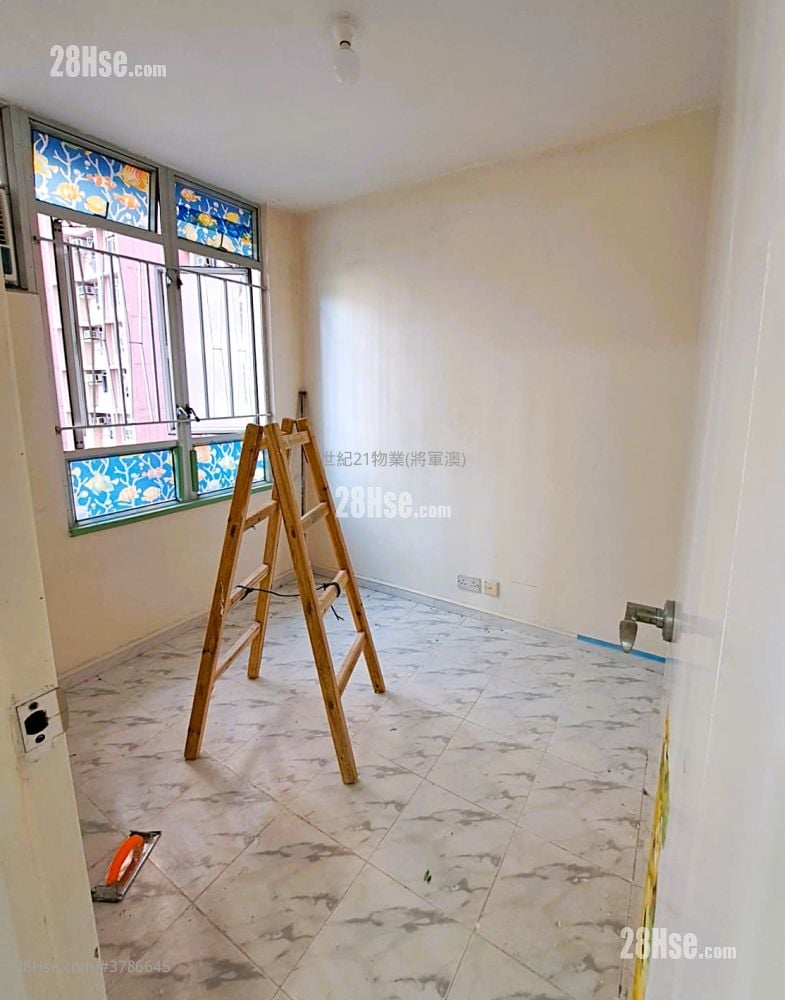 睡房 1: 广明苑 售盘 2 房 , 1 浴室 441 平方尺