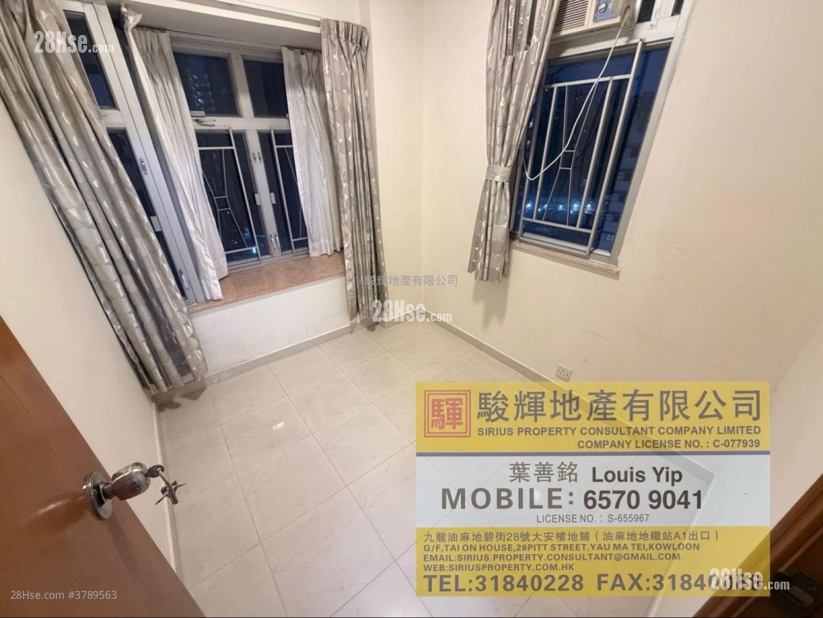 鸿威大厦 租盘 2 房 , 1 浴室 305 平方尺