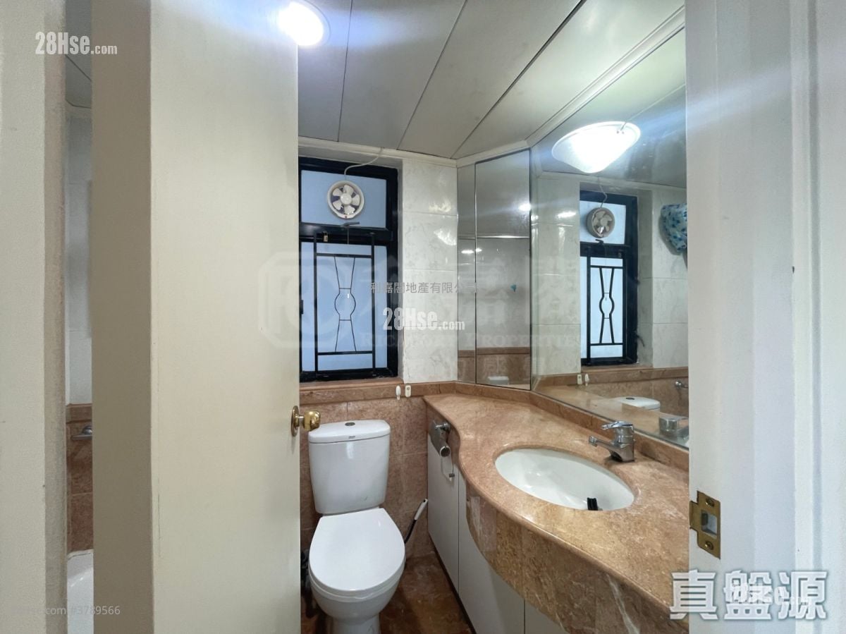 新都城 租盘 2 房 , 1 浴室 470 平方尺