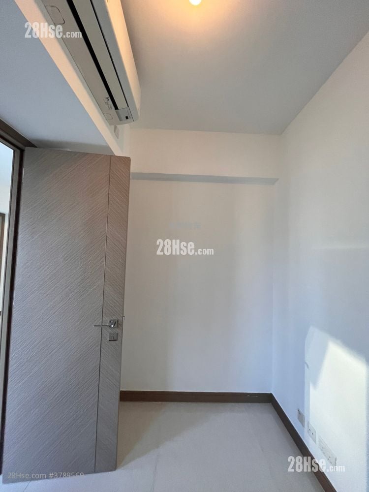 Ocean Pride Sell 2 Bedrooms , 1 Bathroom 524 ft²