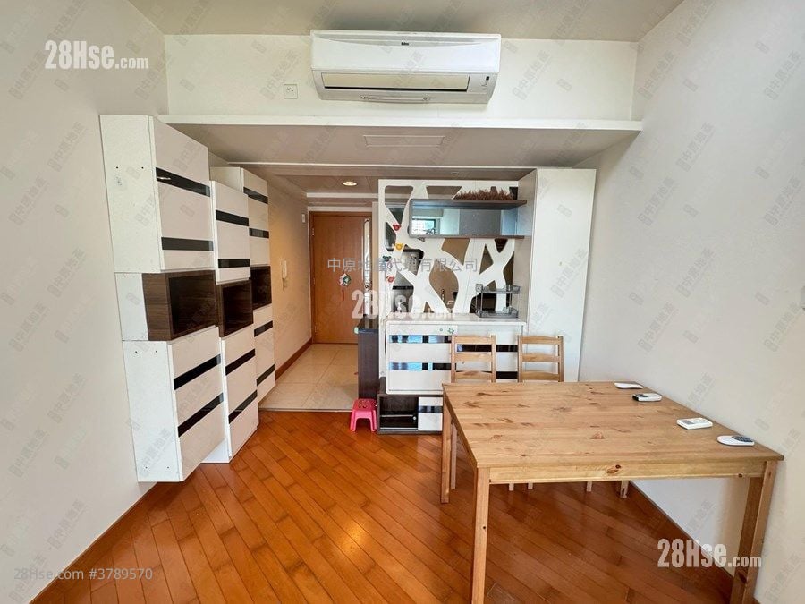 Chelsea Court Sell 2 Bedrooms , 1 Bathroom 473 ft²