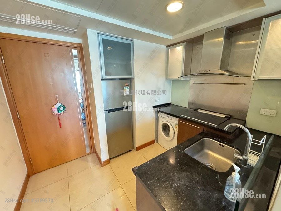 Chelsea Court Sell 2 Bedrooms , 1 Bathroom 473 ft²