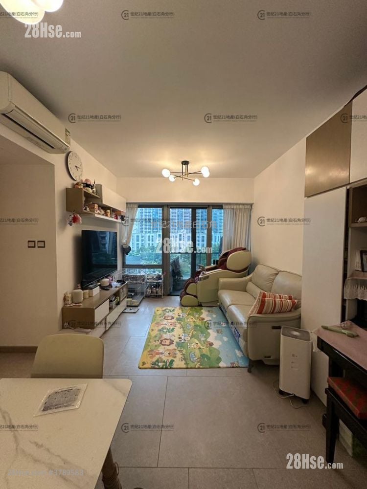 云滙 租盘 3 房 , 2 浴室 811 平方尺