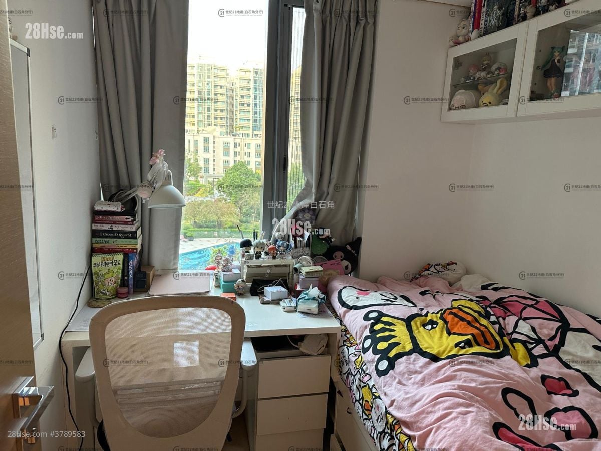 云滙 租盘 3 房 , 2 浴室 811 平方尺