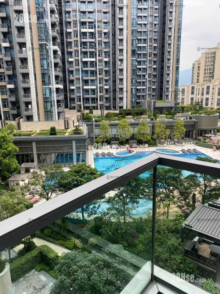 云滙 租盘 3 房 , 2 浴室 811 平方尺