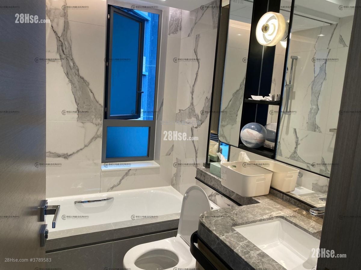 云滙 租盘 3 房 , 2 浴室 811 平方尺