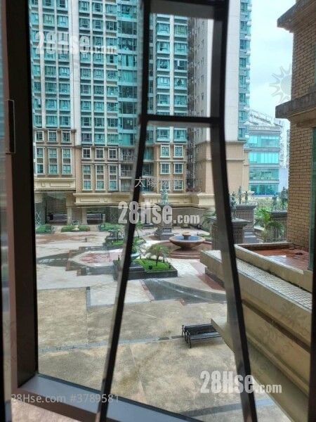 海逸豪园 售盘 2 房 426 平方尺