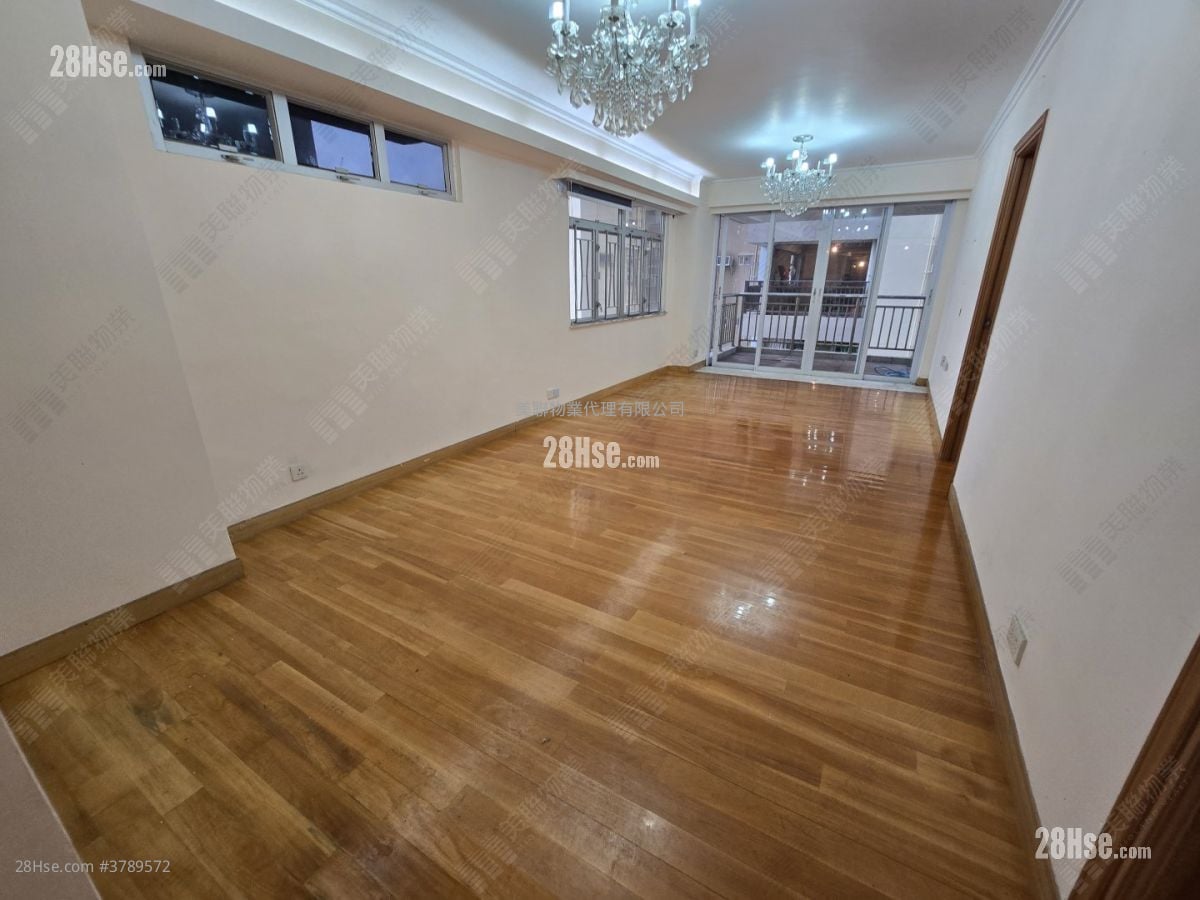 Mei Foo Sun Chuen Sell 3 Bedrooms , 2 Bathrooms 927 ft²