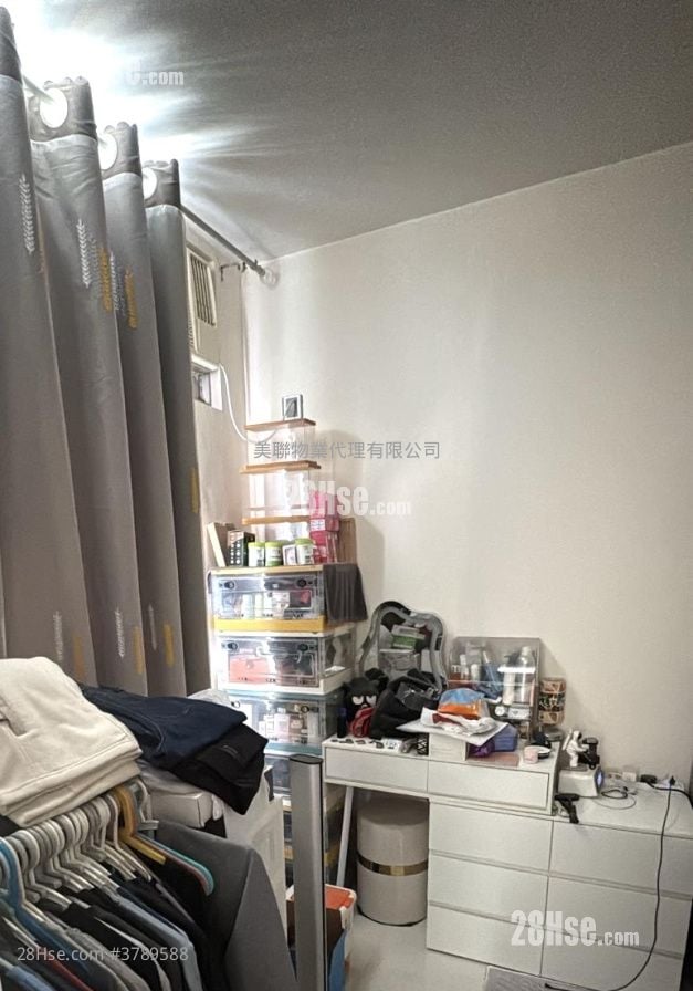 愉翠苑 售盘 2 房 , 1 浴室 510 平方尺