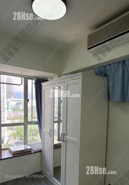 Champion Building Sell 2 Bedrooms , 1 Bathroom 329 ft²