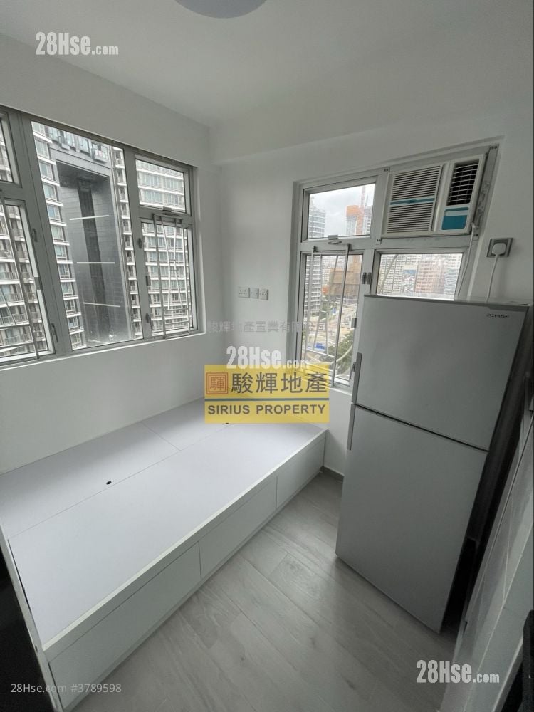 炜亨大厦 租盘 220 平方尺