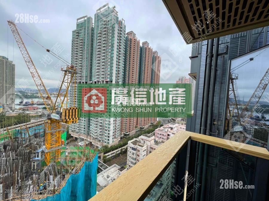 Aquila Square Mile Rental 1 Bedroom , 1 Bathroom 258 ft²