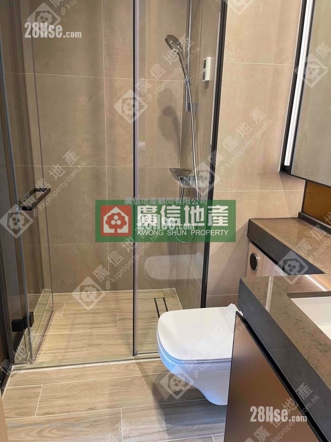 Aquila Square Mile Rental 1 Bedroom , 1 Bathroom 258 ft²