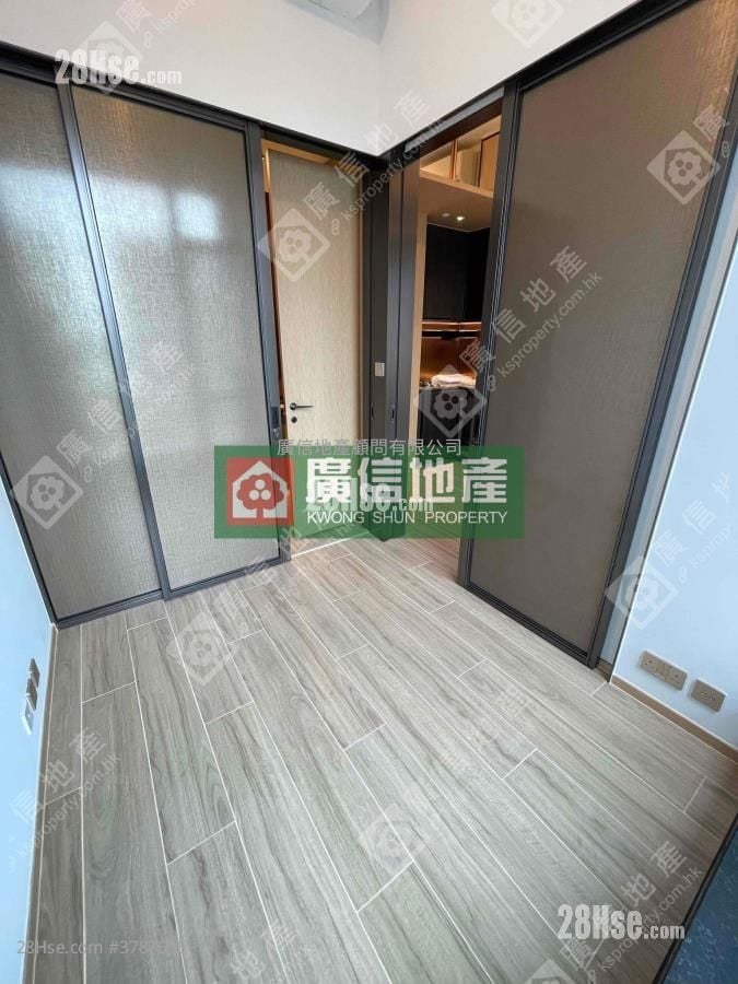 Aquila Square Mile Rental 1 Bedroom , 1 Bathroom 258 ft²