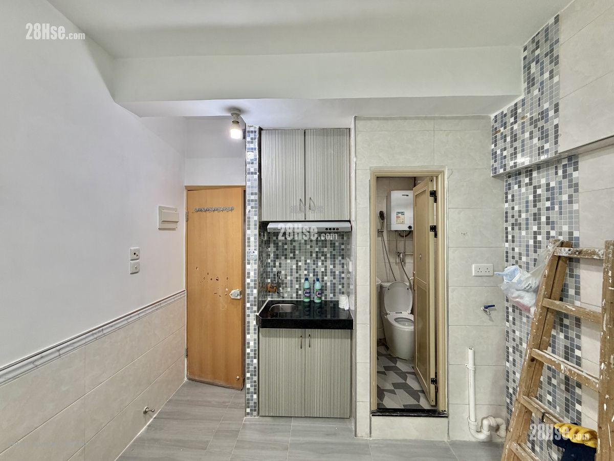 Tong Seng Mansion Rental Studio , 1 Bathroom 140 ft²