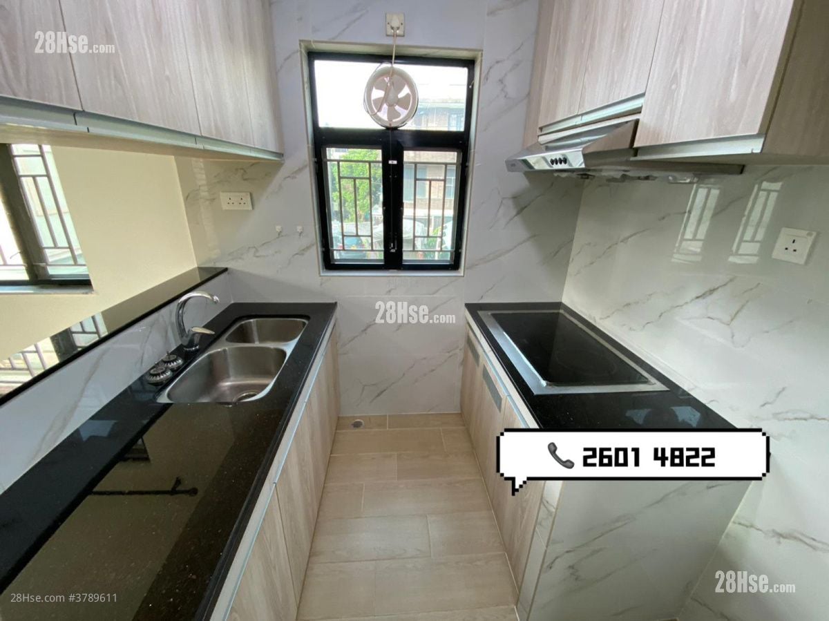 Village Rental 3 Bedrooms , 1 Bathroom 700 ft²