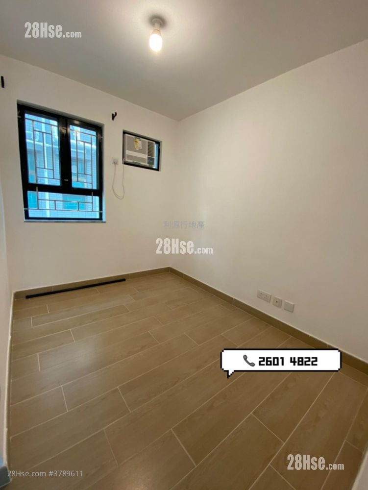 Village Rental 3 Bedrooms , 1 Bathroom 700 ft²