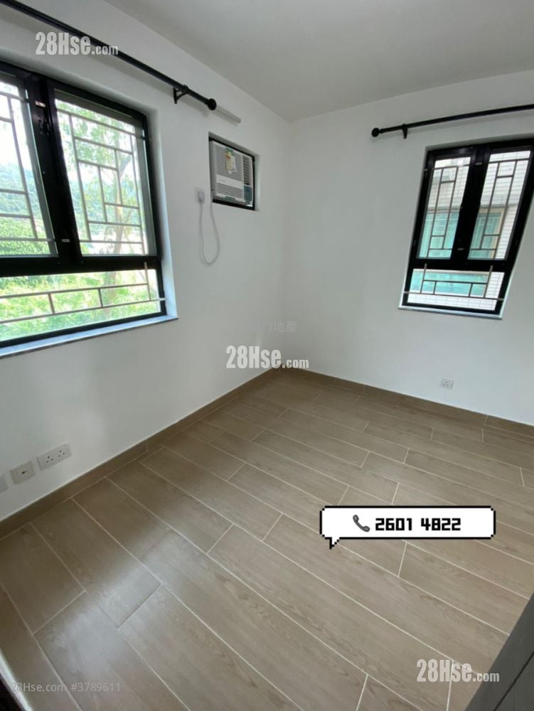 Village Rental 3 Bedrooms , 1 Bathroom 700 ft²