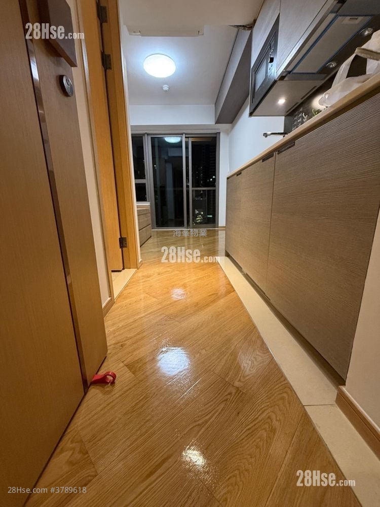 Upper East Rental Studio , 1 Bathroom 216 ft²