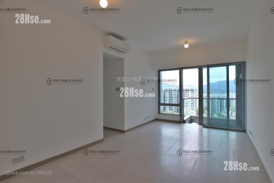 St Martin Sell 3 Bedrooms , 2 Bathrooms 851 ft²