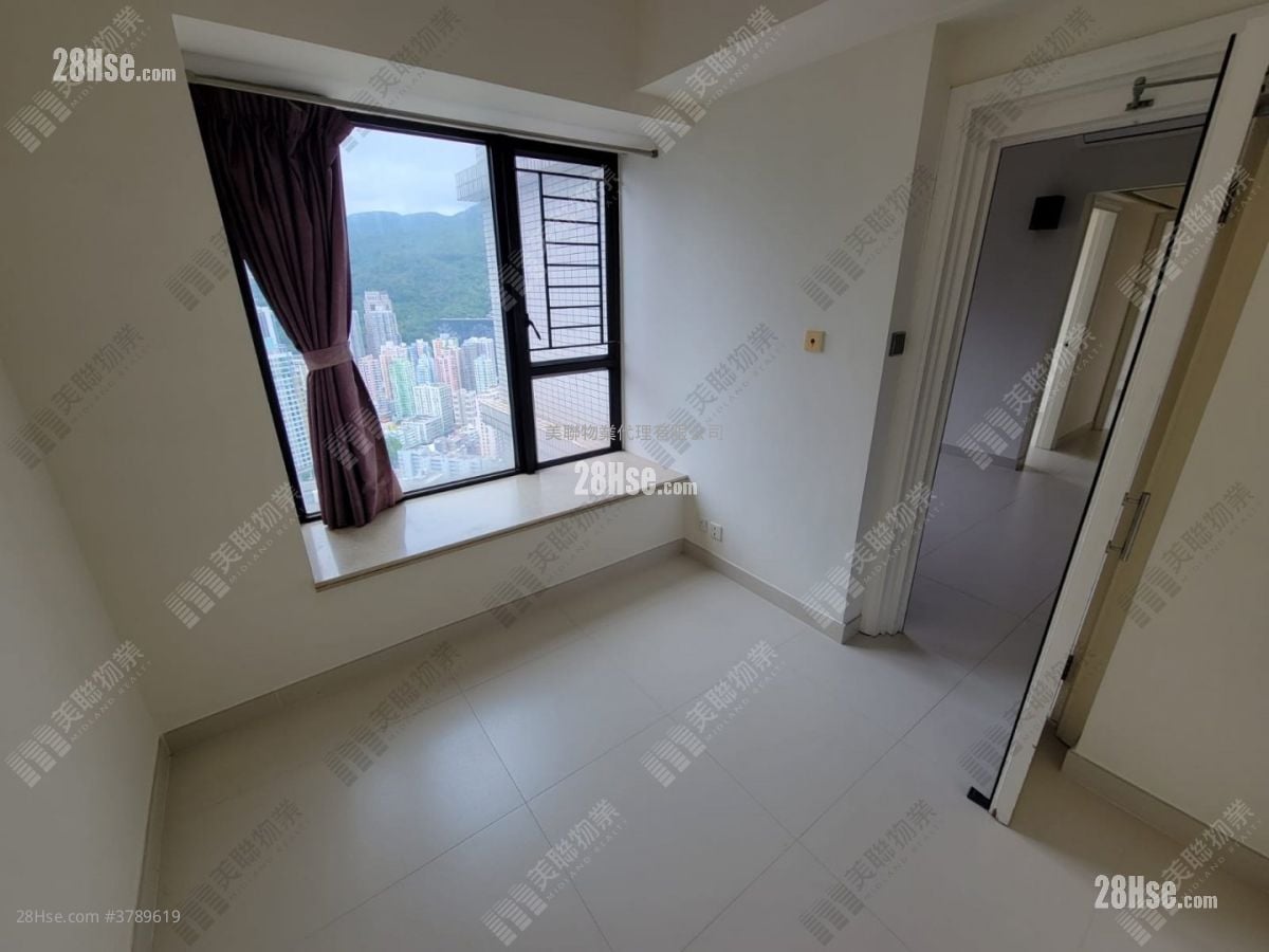 Chelsea Court Sell 3 Bedrooms 555 ft²