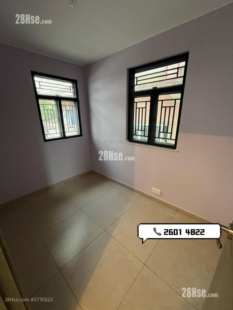 村屋 租盘 3 房 , 1 浴室 700 平方尺