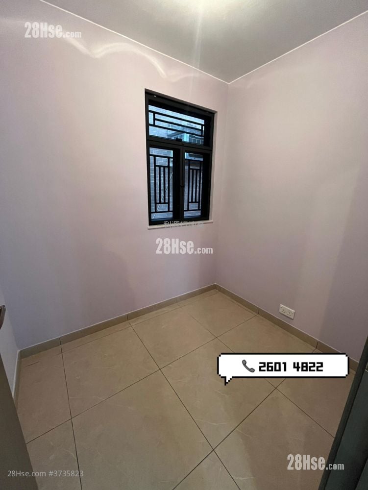 村屋 租盘 3 房 , 1 浴室 700 平方尺