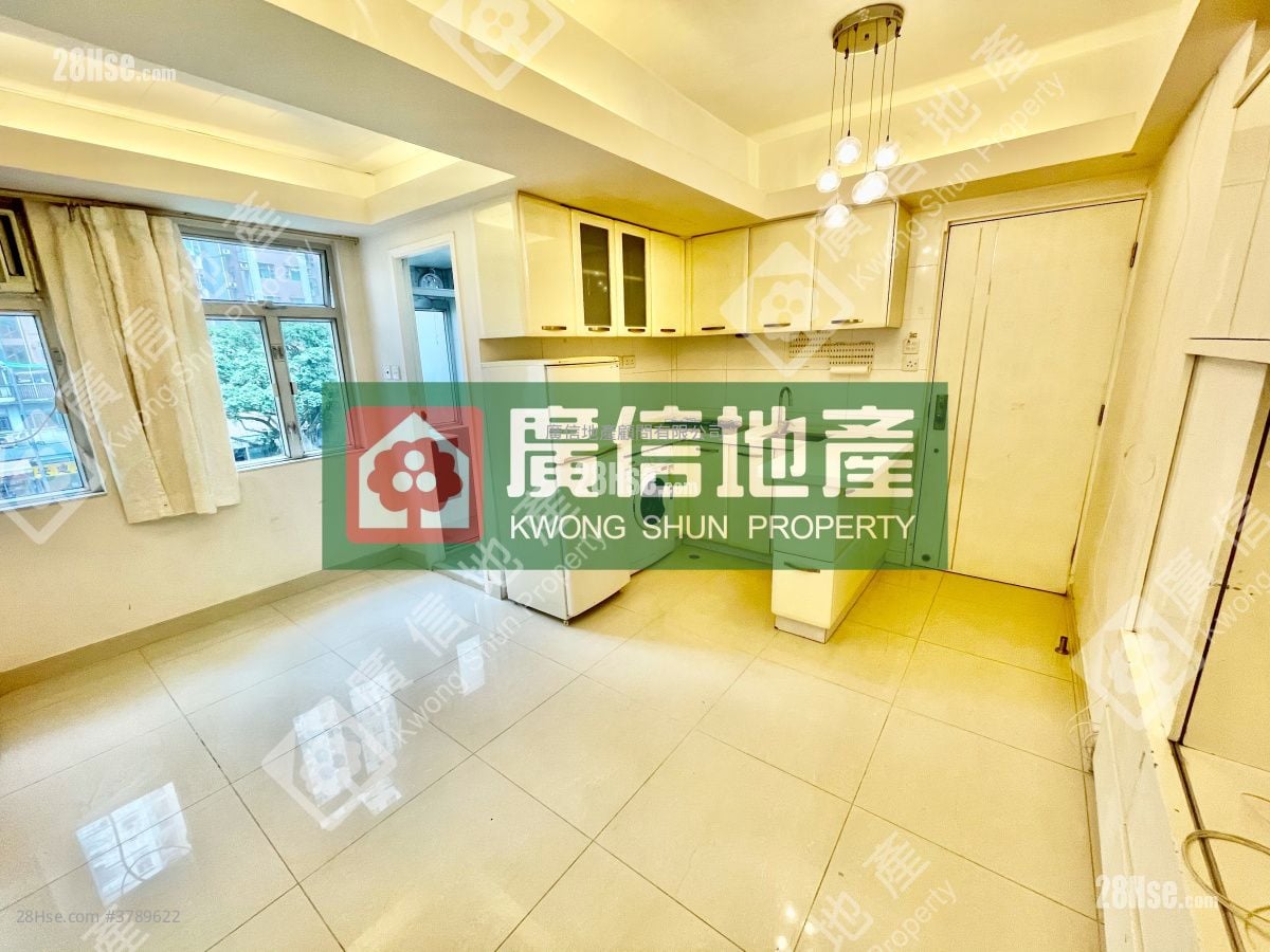 Yau Lee Building Rental 2 Bedrooms , 1 Bathroom 323 ft²