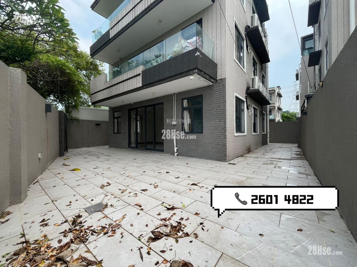 村屋 租盤 3 房 , 1 浴室 700 平方呎