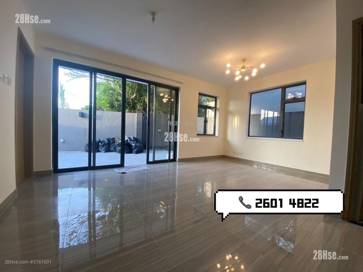 村屋 租盤 3 房 , 1 浴室 700 平方呎