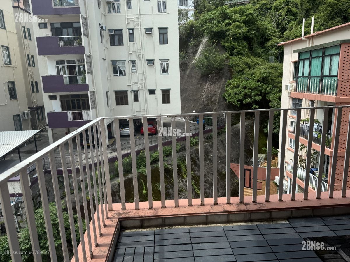 松苑 租盘 1,122 平方尺