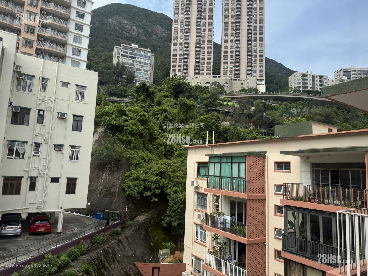 松苑 租盘 1,122 平方尺