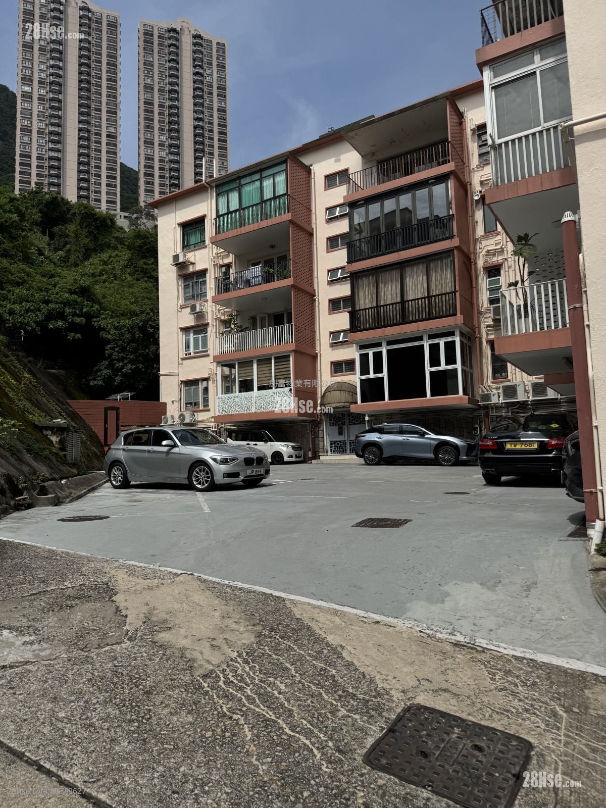 松苑 租盘 1,122 平方尺