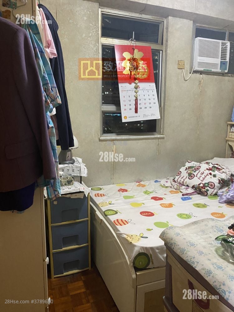 葵康苑 售盘 3 房 578 平方尺