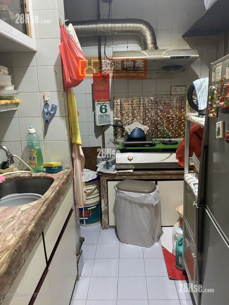 葵康苑 售盘 3 房 578 平方尺