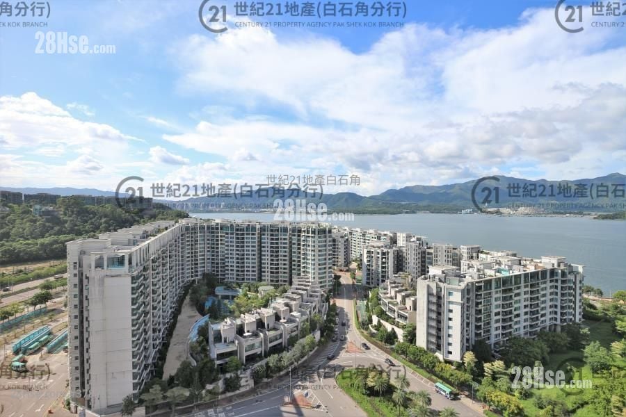 St Martin Sell 2 Bedrooms , 1 Bathroom 452 ft²