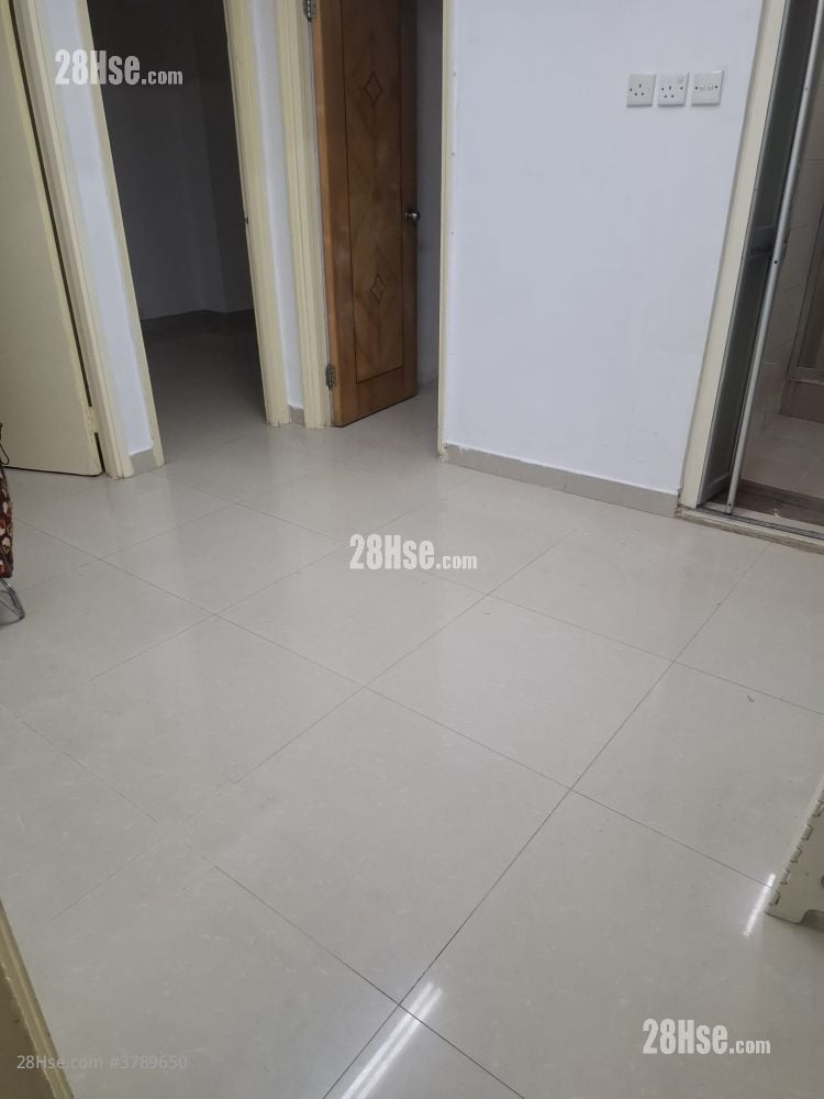 三和楼 租盘 3 房 , 1 浴室 334 平方尺