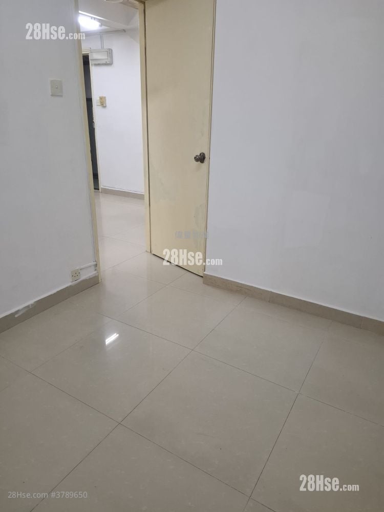 三和楼 租盘 3 房 , 1 浴室 334 平方尺