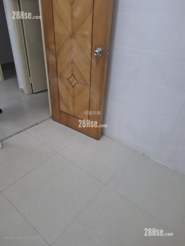 三和楼 租盘 3 房 , 1 浴室 334 平方尺