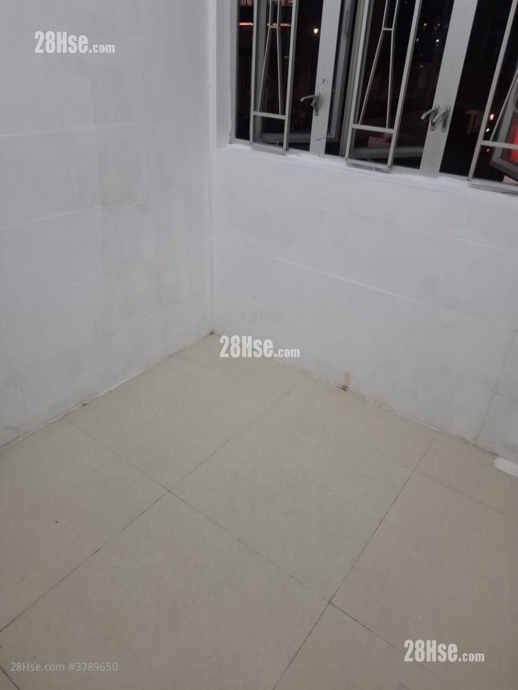 三和楼 租盘 3 房 , 1 浴室 334 平方尺