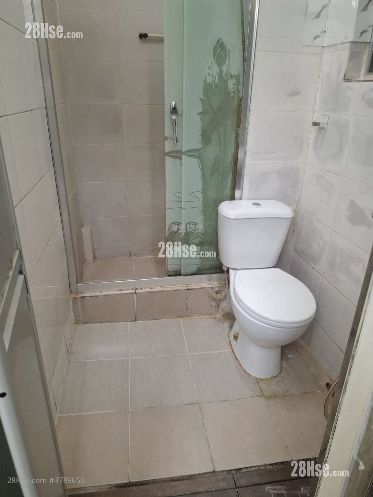 三和楼 租盘 3 房 , 1 浴室 334 平方尺