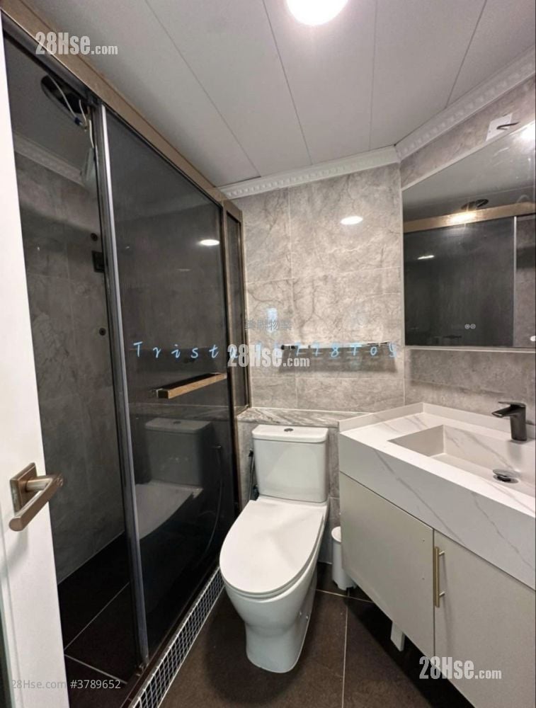 Caribbean Coast Sell 918 ft²